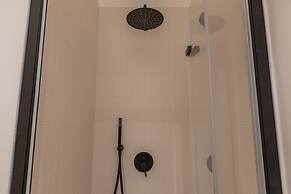 Le Giacose Design 1 by Wonderful Italy