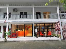Easy Backpackers Paradise