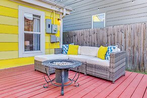 Indianapolis Getaway w/ Deck & Fire Pit!