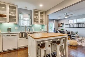 Indianapolis Getaway w/ Deck & Fire Pit!