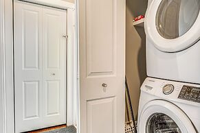 Indianapolis Getaway w/ Deck & Fire Pit!