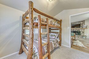 < 1 Mi to Grindstone Lake: Ruidoso Home w/ Grill!