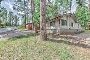 < 1 Mi to Grindstone Lake: Ruidoso Home w/ Grill!