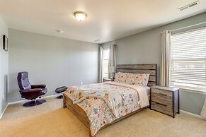 Denver Area Home: 4 Mi to DIA & I-70 Access!