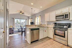 Pool + Hot Tub: Lake-view Condo in Surfside Beach!