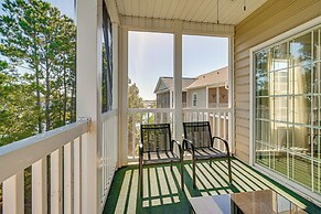 Pool + Hot Tub: Lake-view Condo in Surfside Beach!