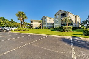 Pool + Hot Tub: Lake-view Condo in Surfside Beach!