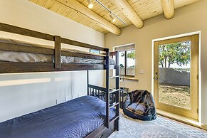 10 Mi to Taos Ski Valley: Mtn-view Duplex w/ Deck!