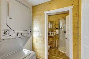 Walk to Water: Cozy Cabin in Green Valley Lake!
