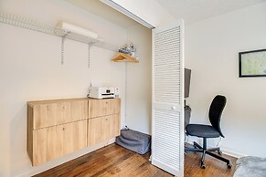 Near Dtwn & Beach: Savannah Home w/ Game Room!