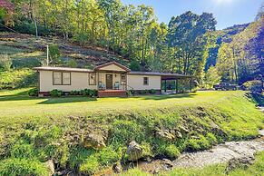Creek Access & Spacious Yard: Quiet Sylva Home!