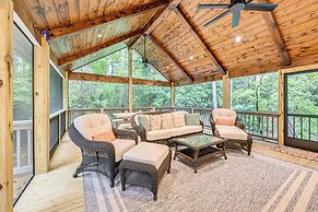 Sapphire Home w/ Fireplace Near Skiing & Hiking!