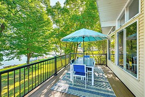 Lakefront Family Home in Three Rivers!
