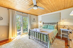 3 Mi to Downtown Cashiers: Home w/ Mountain Views!
