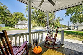 Vino Villa Wine Country Gem: Patio & Grill