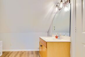 15 Mi to Raleigh: Pet-friendly Home w/ Fire Pit!