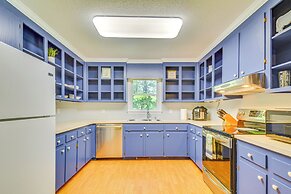 15 Mi to Raleigh: Pet-friendly Home w/ Fire Pit!