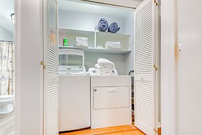 15 Mi to Raleigh: Pet-friendly Home w/ Fire Pit!