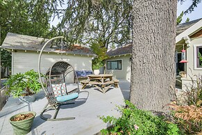 Quiet Home Near Sacramento River: Deck & Fire Pit