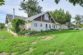 Quiet Home Near Sacramento River: Deck & Fire Pit