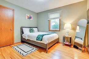 Spacious Cottage Grove Haven Near Downtown St Paul