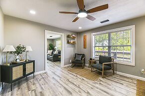 Quiet River Retreat ~ 20 Mi to Port Lavaca!