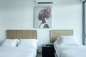 w Prestigious 2BR w Fantastic View in CTG