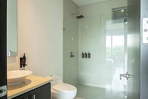 w Prestigious 2BR w Fantastic View in CTG