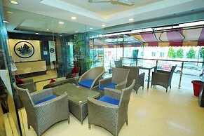 N3N Ganga Retreat by Stotrak
