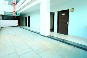 N3N Ganga Retreat by Stotrak