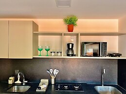 Hyde Park - By Living