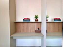 Hyde Park - By Living