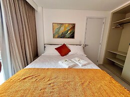 Hyde Park - By Living