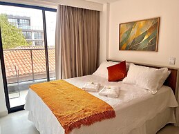 Hyde Park - By Living