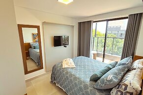 Hyde Park - By Living