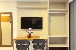 Hyde Park - By Living