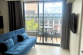 Hyde Park - By Living