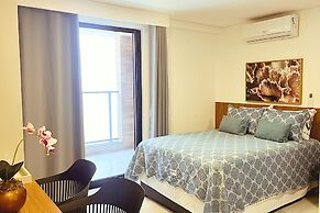 Hyde Park - By Living