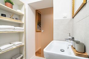 Selamare Apartment