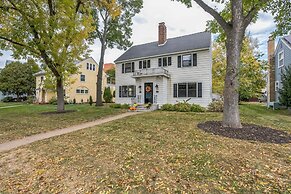 The Mckinley House 3 Bedroom Condo