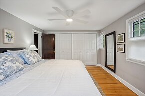 The Mckinley House 3 Bedroom Condo