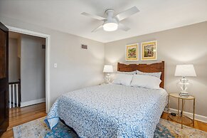 The Mckinley House 3 Bedroom Condo
