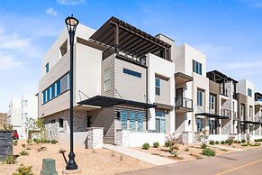 Sensory Escape 8 Bedroom Townhouse