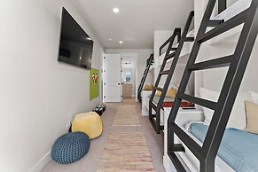 Sensory Escape 8 Bedroom Townhouse