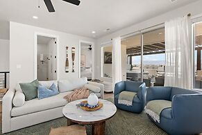 Sensory Escape 8 Bedroom Townhouse