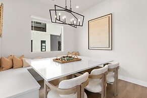 Sensory Escape 8 Bedroom Townhouse