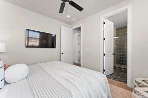 Sensory Escape 8 Bedroom Townhouse