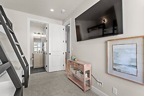 Sensory Escape 8 Bedroom Townhouse