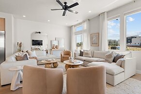 Sensory Escape 8 Bedroom Townhouse