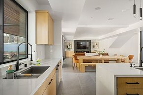 65 - Big Bear Manor Estate 5 Bedroom Home